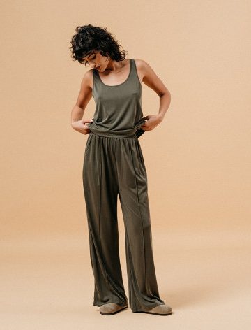 https://dev.madamebavarde.fr/wp-content/uploads/2024/03/pantalon-maxwell-kaki-360x472.jpg